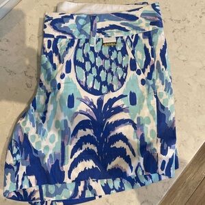 Lilly Pulitzer Blue and White Patterned Shorts